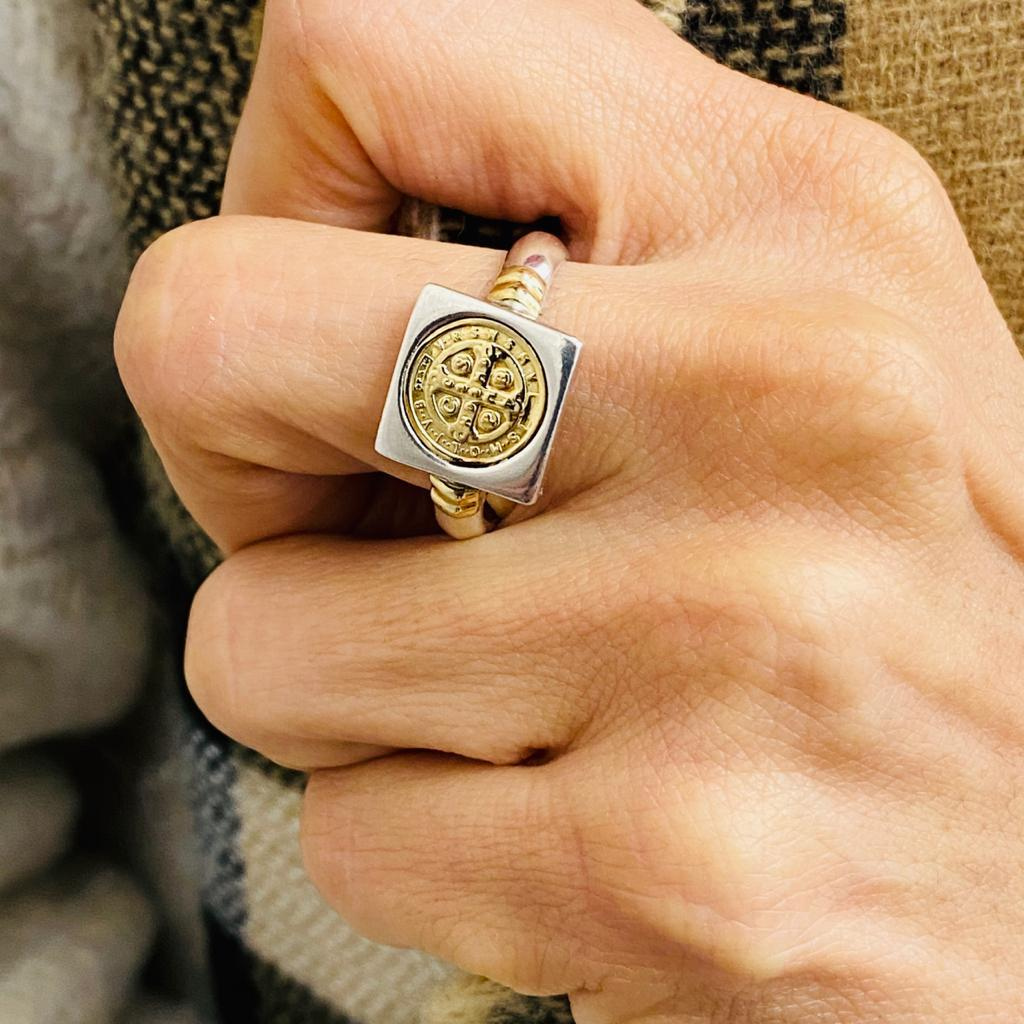 Anillo Sello Plata 925 y Oro San Benito