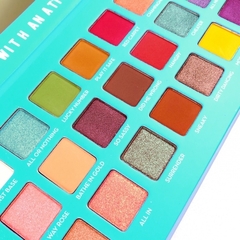 RUDE: BLACKJACK 21 EYESHADOWS "BAD GIRL" PALETTE en internet