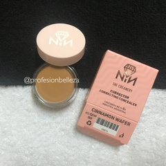 NATHACHA NINA: THE CREAMERY. CORRECTOR Y BASE CREMOSA "CINNAMON WAFER"