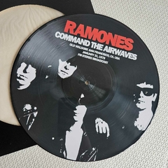 Ramones – Command The Airwaves Vinil Picture