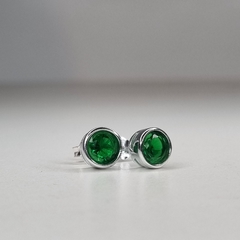 AROS PLATA ESTILO SUSANOS CON PERIDOTOS O ESMERALDINAS BRASILERAS 2945 - comprar online