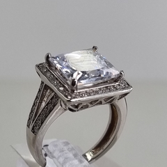 ANILLO PLATA Y GRAN CUBIC CENTRAL CARRE 4703 en internet