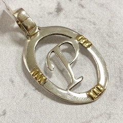 Medalla letra plata y oro hecha a mano