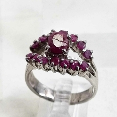 ANILLO PLATA Y RAIZ DE RUBIES TAILANDIA COD 1210