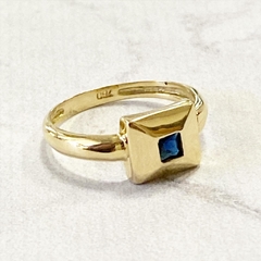 Anillo oro y zafiro azul SK908