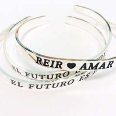 Pulseras rígidas acero. FRASES EN HOT SALE !! 7882 en internet