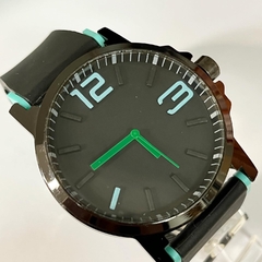 RELOJ GRANDE CORREA SILICONA CON VERDE ML955