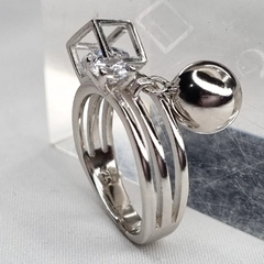 ANILLO PLATA Y CON LLAMADOR Y CUBO CON CUBIC 3406