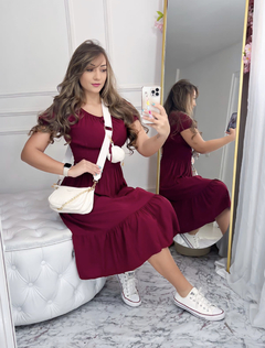 Vestido Midi cintura Lastex manga curta Marsala