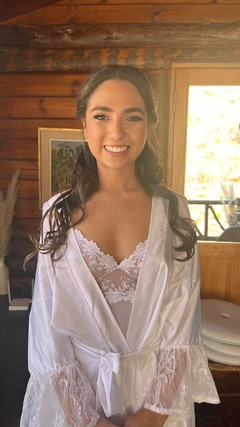 Bata Kimono De Satén Con Encaje BLANCO Novia Boda Casamiento - OhMagnoliaKimonos