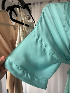 Kimono Corto de Seda Corte Clásico Color Verde Agua Especial Adolescentes 15 años - tienda online