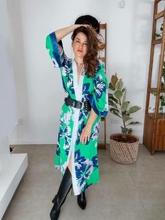 Conjunto Bata Kimono y short de de fibrana ideal para estar en casa o pileta verde en internet