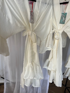 Batas 3 Kimonos De Novia - Ajuar De Bodas - Batas Novia Ajuar De Boda Pack Para La Novia Y Damas De Honor de Seda CREMITA con volados - tienda online
