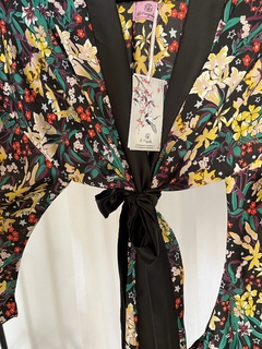 Kimono Largo Increíble con Mangas Japonesas de Seda Negro estampado Verano 2024 - tienda online