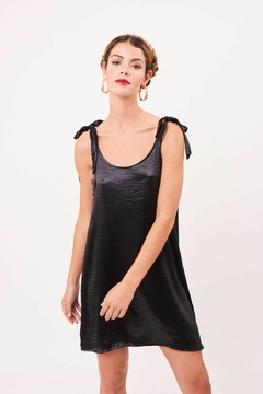 Vestido Gina Corto De Fiesta Verano de Seda Arrugada Negro Clasico - tienda online