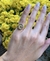 anel de dedinho regulável com inicial cravejada - Clícia Vecchi Semijoias 