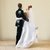 Casal de Noivos Resina Decoração Casamento 21cm Altura - comprar online