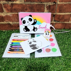 Kit com 8 estojos de pintura lembrancinha pandinha com 31 itens completos