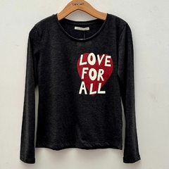 Remera Love For All
