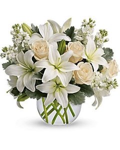  arreglo floral bouquet rosas lilium lirios blancos