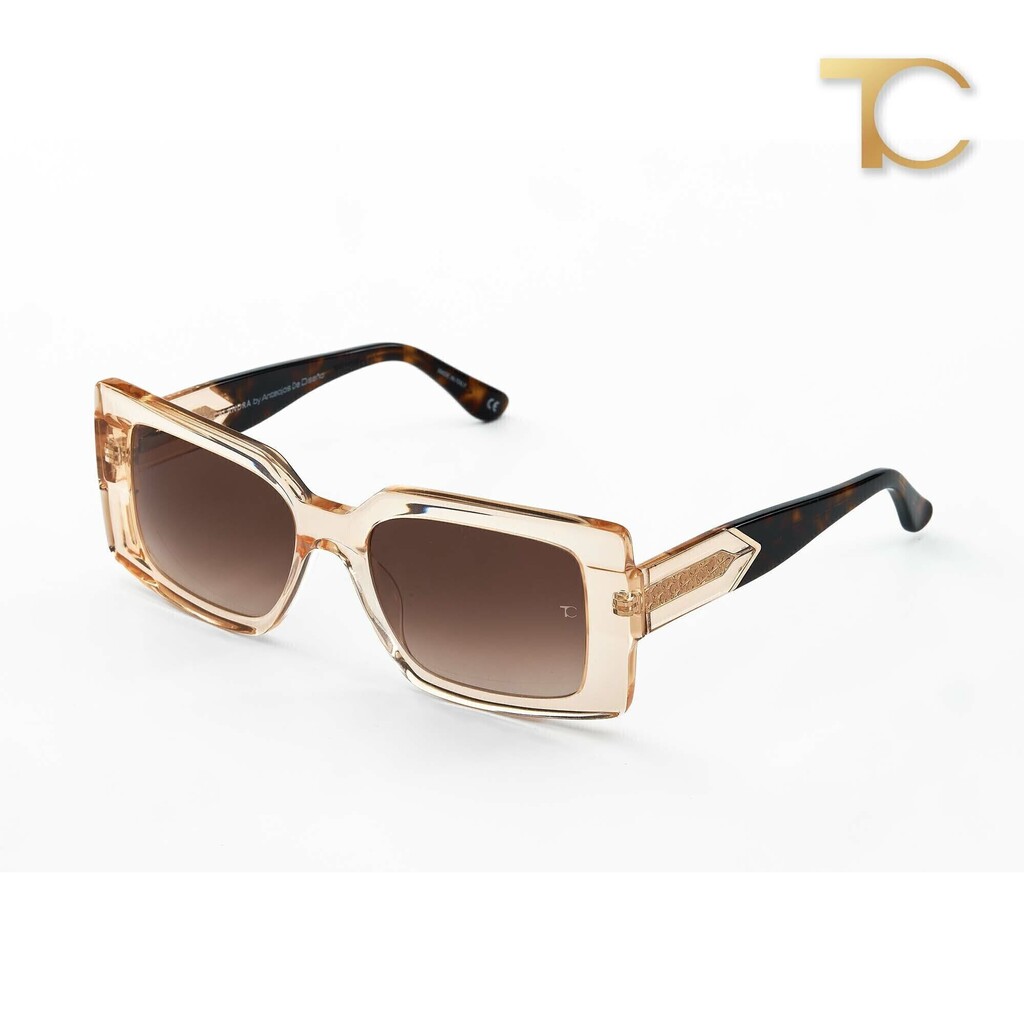 Teresa Calandra Naomi Champagne Tecni Optica