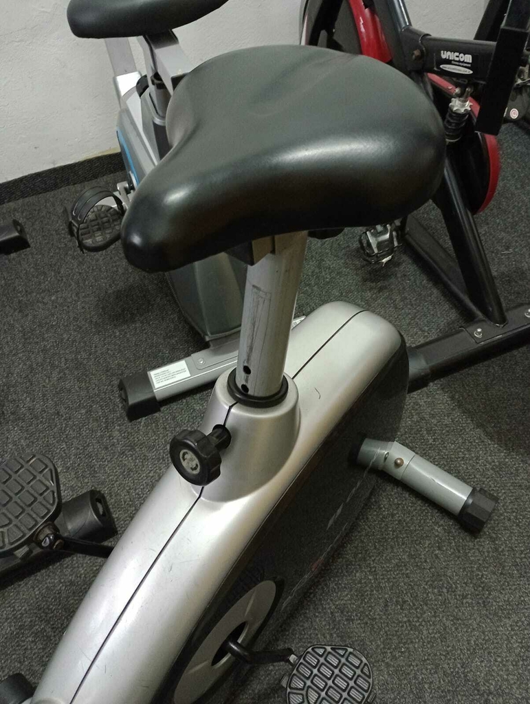 Bicicleta fija olmo 2025 reverfit