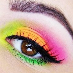 L.A Girl Beauty Brick Eyeshadow Collection Neons en internet