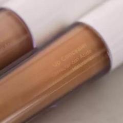 AP by Cinthia Fernandez Up Concealer - Corrector hidratante con ácido hialurónico - tienda online