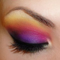 Nyx Ultimate Shadow Palette - BRIGHTS - LUKSIC STUDIO