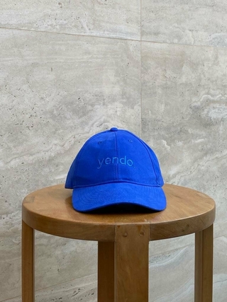 Gorra Yendo en internet