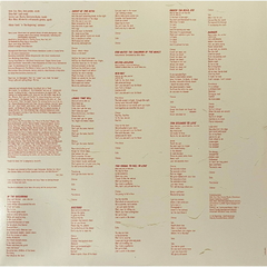 MÖTLEY CRÜE LP SHOUT AT THE DEVIL VINIL COLORIDO RED & BLACK 2023 WALMART EXCLUSIVE - ALTEA RECORDS