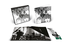 THE BEATLES REVOLVER SPECIAL EDITION BOX SET 2022 05-CDS/01 BLURAY