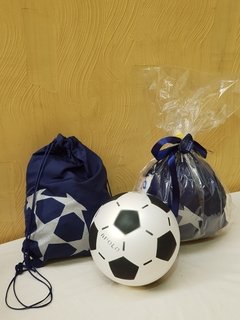 Kit futebol sacochila e bola lembrancinha para festa de aniversário - Festa das Lembrancinhas