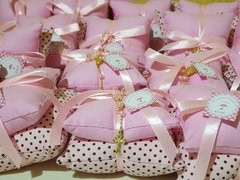 Almofadinha perfumada lembrancinha para batizado, nascimento, chá de bebe e maternidade - Festa das Lembrancinhas