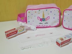 Kit higiene personalizado no tema unicórnio lembrancinha para festa infantil