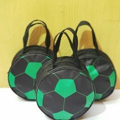 Lembrancinha futebol. Necessaire de bola lembrancinha para festa de aniversário