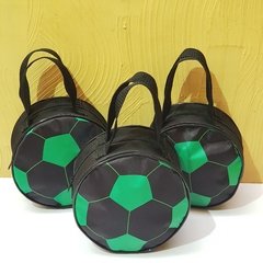 Imagem do Lembrancinha futebol. Necessaire de bola lembrancinha para festa de aniversário