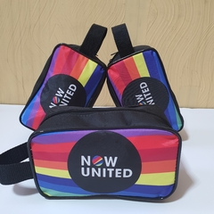 Kit Now United com mochila glitter lembrancinha para festa de aniversário - comprar online