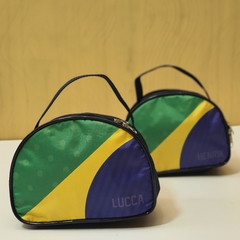 Nescessaire meia lua Brasil lembrancinha ou brinde personalizado e copa do mundo - comprar online