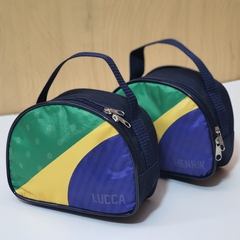 Nescessaire meia lua Brasil lembrancinha ou brinde personalizado e copa do mundo na internet