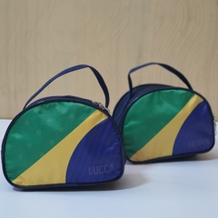 Imagem do Nescessaire meia lua Brasil lembrancinha ou brinde personalizado e copa do mundo