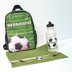 mochila + toalhinha + squeeze futebol lembrancinha para festa de aniversário - comprar online