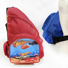 Mochila lateral. Lembrancinha personalizada HotWheels - loja online