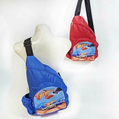 Mochila lateral. Lembrancinha personalizada HotWheels - Festa das Lembrancinhas