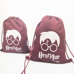 Sacochila com impressão em uma cor no tema Harry Potter para lembrancinha - comprar online