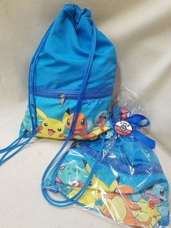 Sacochila com bolso Pokemon lembrancinha para festa infantil na internet