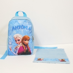 Kit Mochila com Toalhinha no tema Frozen para lembrancinha - comprar online