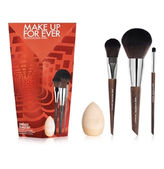 Makeup Forever timeless tools set