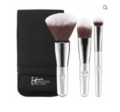 IT BRUSHES Your Must-Have Airbrush Travel Brush Set