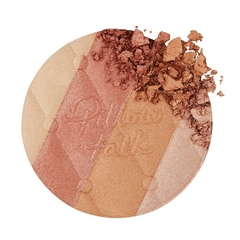 Charlotte Tilbury Multi-Glow Face & Eye Highlighter Palette Dream Light en internet